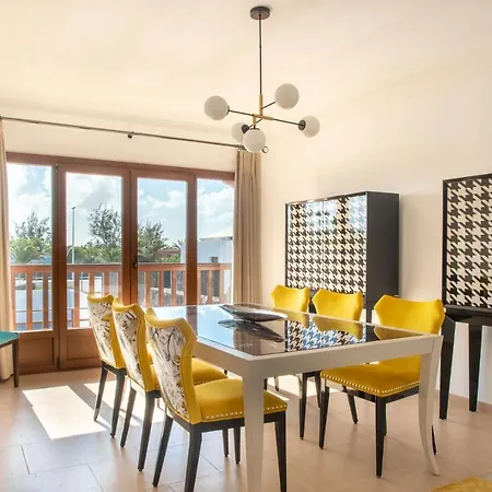 Villa Davinci - *